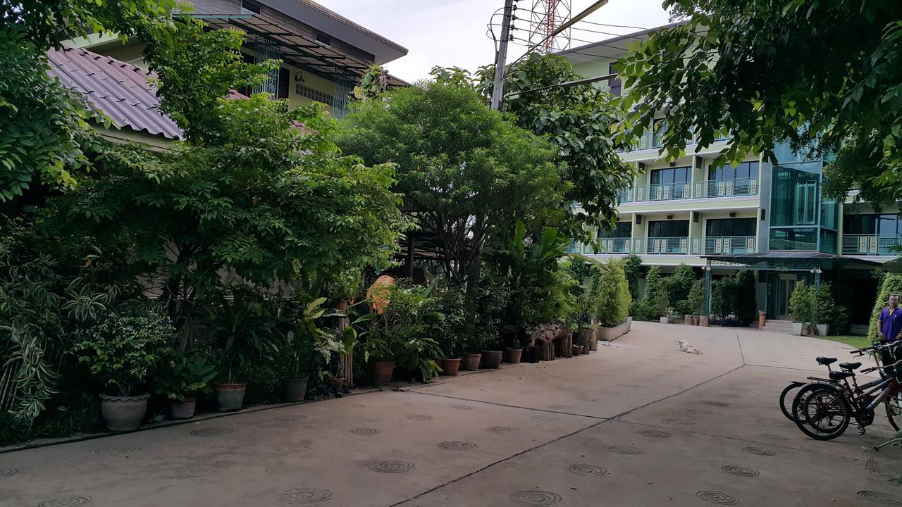 Garden Corner Resort & Hotel Phitsanulok Luaran gambar