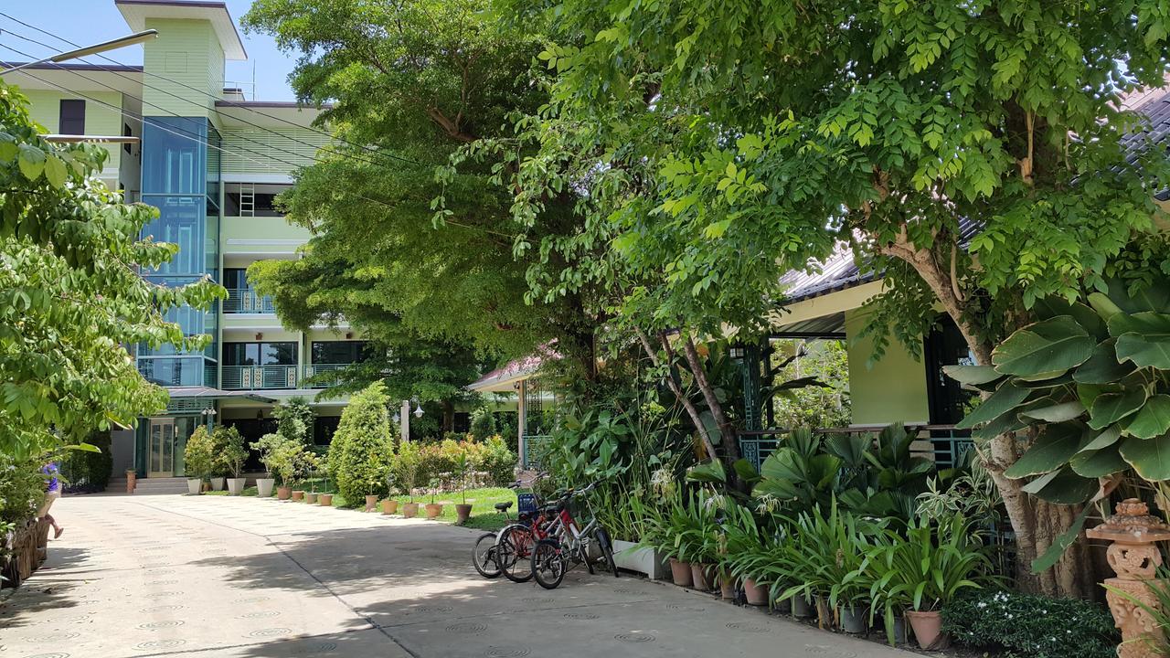 Garden Corner Resort & Hotel Phitsanulok Luaran gambar