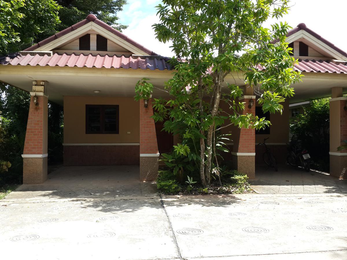 Garden Corner Resort & Hotel Phitsanulok Luaran gambar